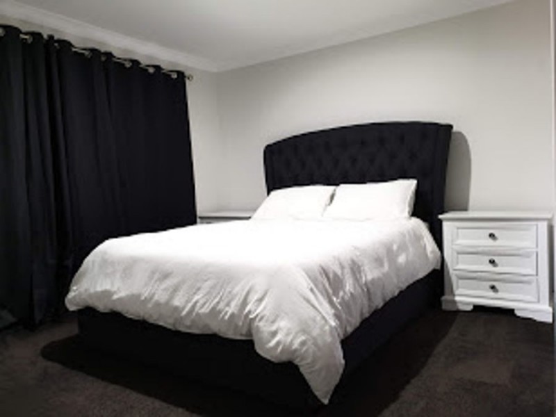 11 John Street, Crows Nest QLD 4355