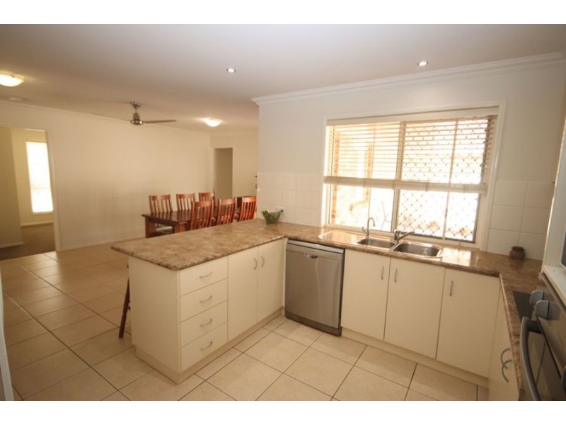 19 Bass Street, Cabarlah QLD 4352