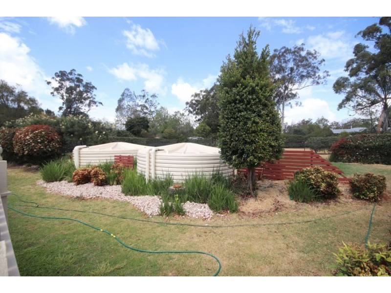 19 Bass Street, Cabarlah QLD 4352