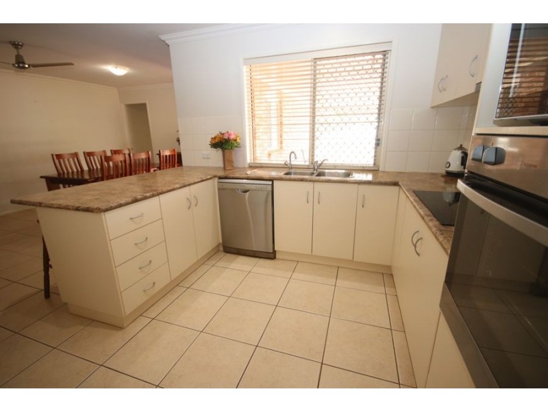 19 Bass Street, Cabarlah QLD 4352