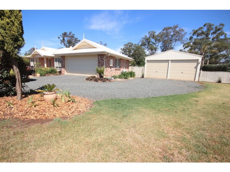 19 Bass Street, Cabarlah QLD 4352