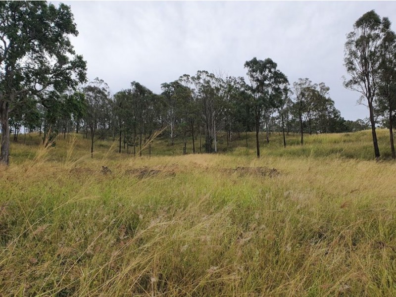 223 Andrews Dip Road, Crows Nest QLD 4355