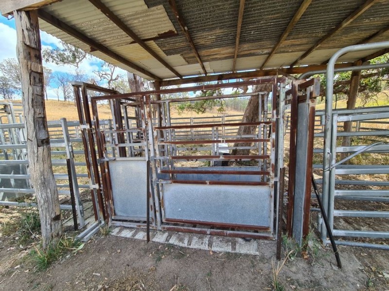 223 Andrews Dip Road, Crows Nest QLD 4355