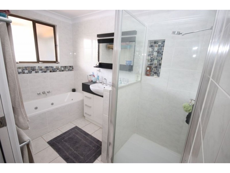 2 Junction Street, Crows Nest QLD 4355