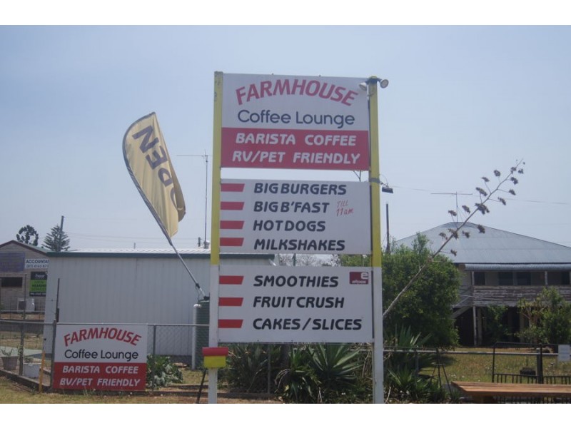 Farmhouse Coffee Lounge, Yarraman QLD 4614