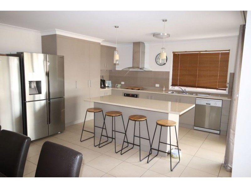 16 Thomas Street, Cambooya QLD 4358