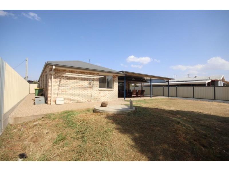 16 Thomas Street, Cambooya QLD 4358