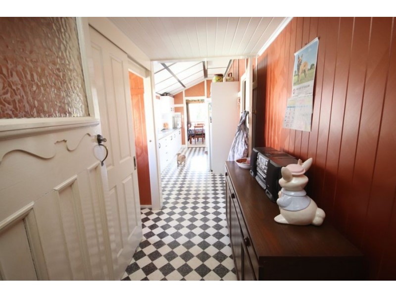 219 Bridge Street, Toowoomba QLD 4350