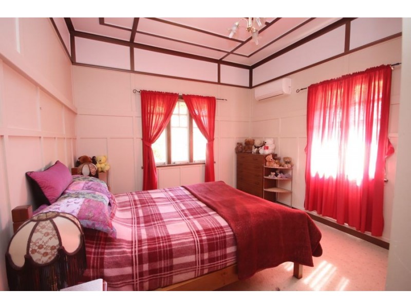 219 Bridge Street, Toowoomba QLD 4350