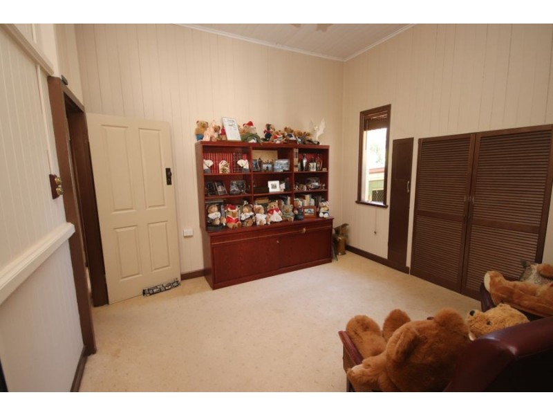 219 Bridge Street, Toowoomba QLD 4350