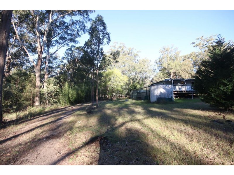 19 Pinnell Road, Crows Nest QLD 4355