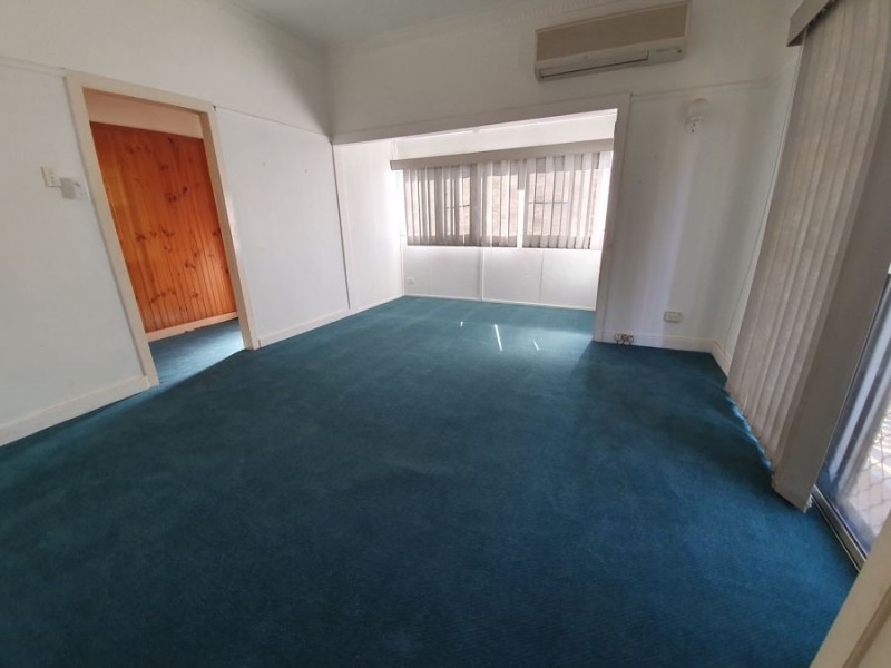 81 Stephen Street, Harristown QLD 4350