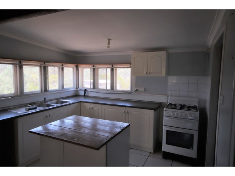 197 Three Mile Road, Crows Nest QLD 4355