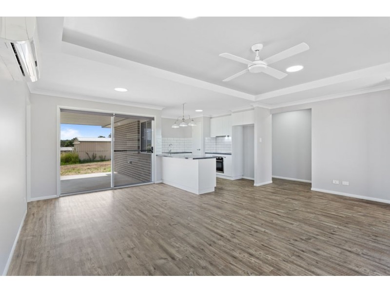 20 Naomi Drive, Crows Nest QLD 4355