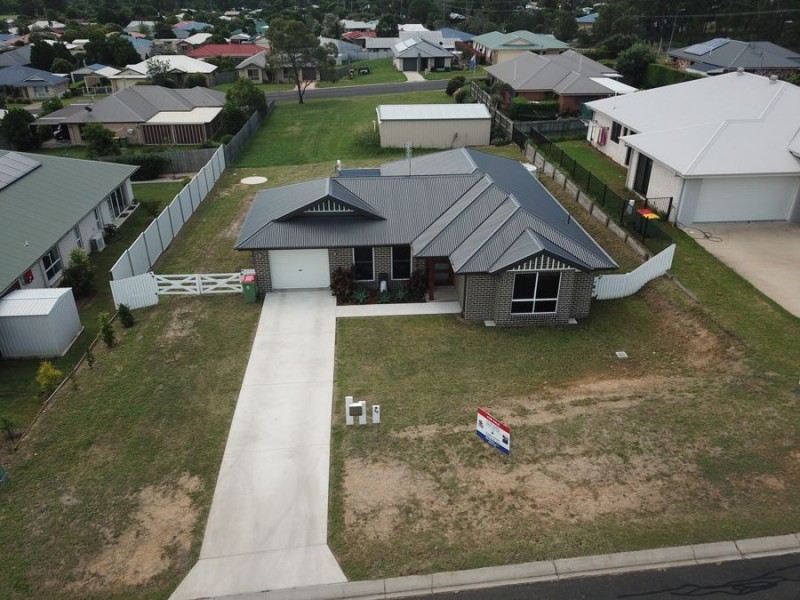 20 Naomi Drive, Crows Nest QLD 4355