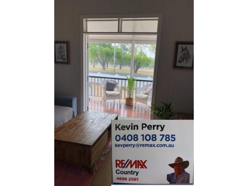 27 Nolan Street, Crows Nest QLD 4355