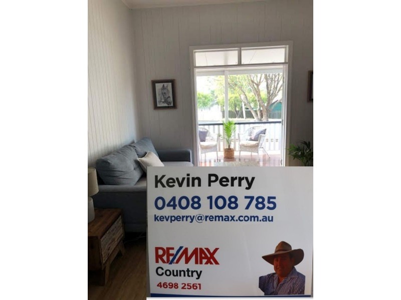 27 Nolan Street, Crows Nest QLD 4355