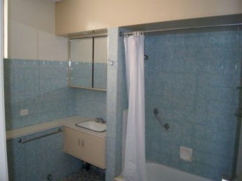 4/33-35 Tourist Road, East Toowoomba QLD 4350