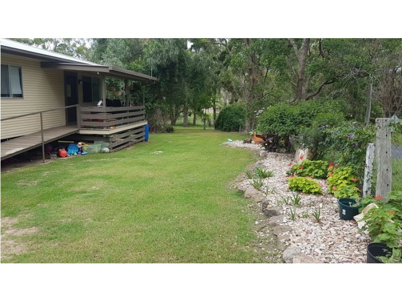 12 Middle Road, Pierces Creek QLD 4355