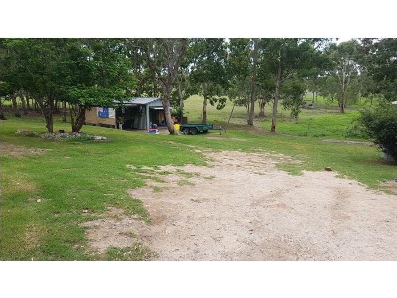 12 Middle Road, Pierces Creek QLD 4355