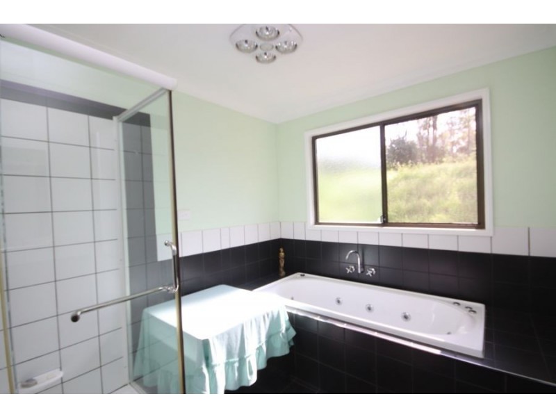 3 Avery Court, Cooyar QLD 4402