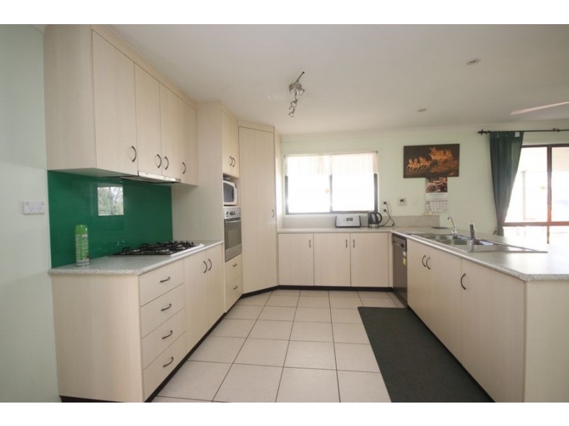 3 Avery Court, Cooyar QLD 4402