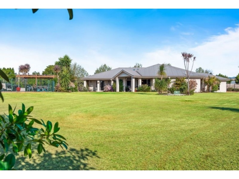 4 Angus Street, Highfields QLD 4352