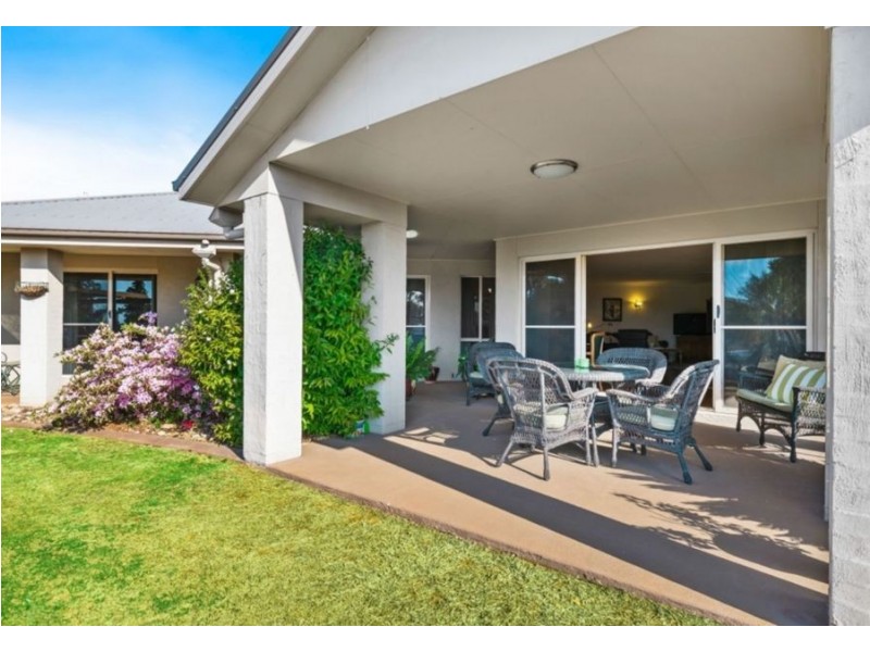 4 Angus Street, Highfields QLD 4352