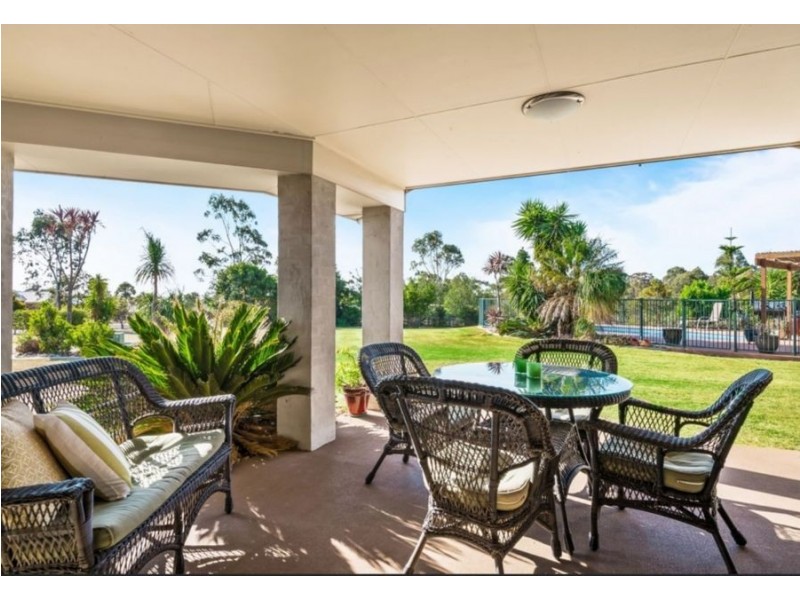 4 Angus Street, Highfields QLD 4352