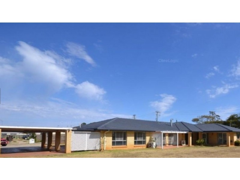 10 Tatum Crt, Glenvale QLD 4350