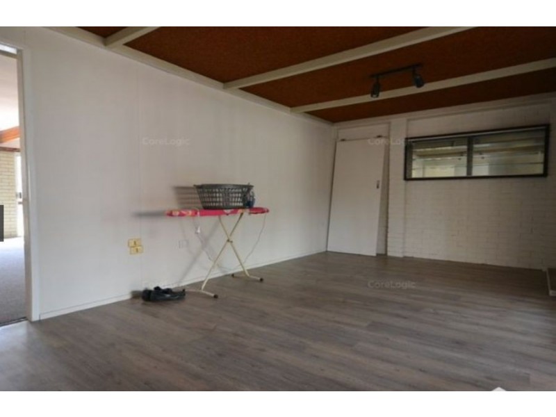 10 Tatum Crt, Glenvale QLD 4350