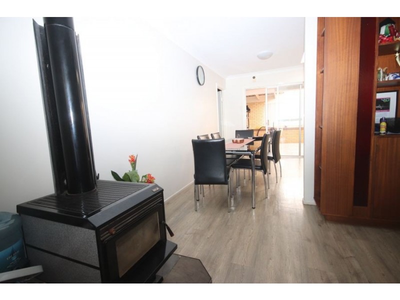 10 Tatum Crt, Glenvale QLD 4350