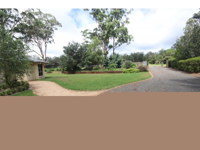 12 Kennedy Street, Cabarlah QLD 4352