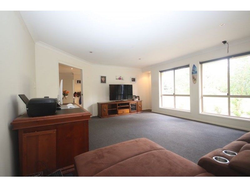 12 Kennedy Street, Cabarlah QLD 4352