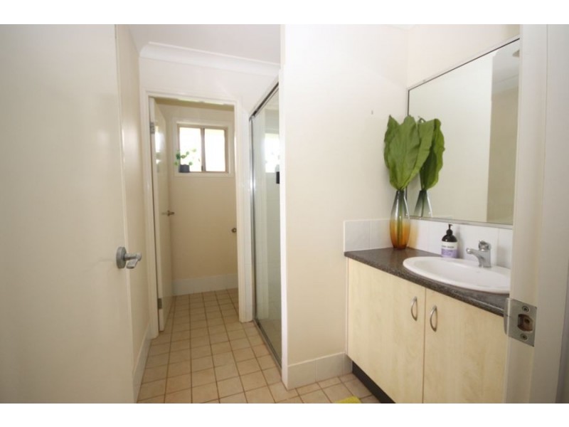 12 Kennedy Street, Cabarlah QLD 4352