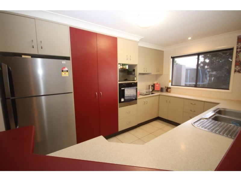 12 Kennedy Street, Cabarlah QLD 4352