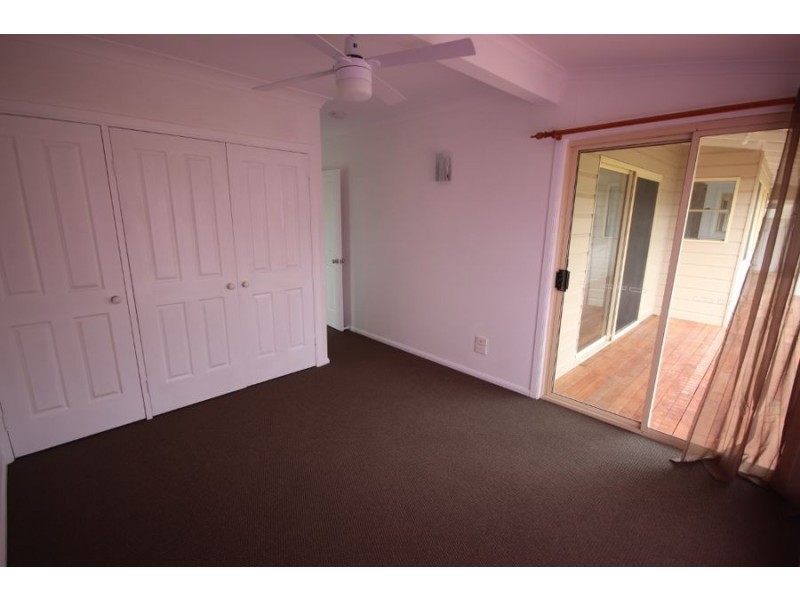 7 Aphrah Street, Crows Nest QLD 4355