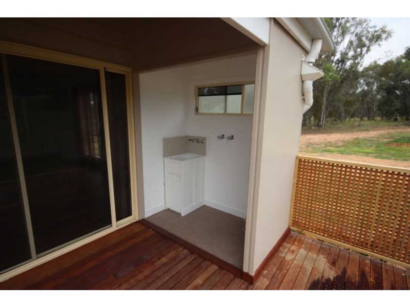 7 Aphrah Street, Crows Nest QLD 4355