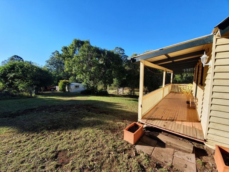 295 Ravensbourne Dip Road, Ravensbourne QLD 4352