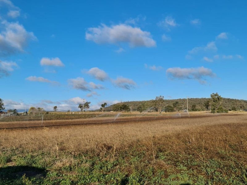 75 Beauaraba Road, Linthorpe QLD 4356