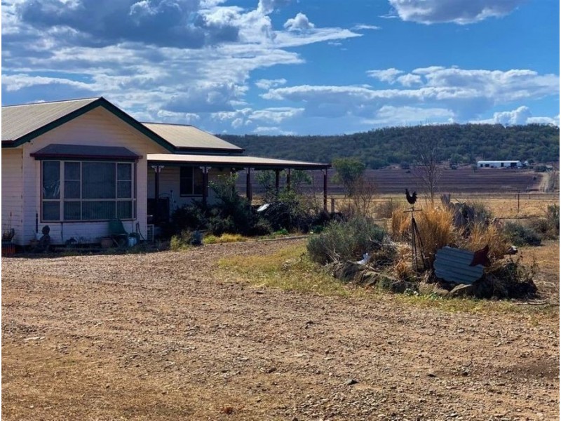 75 Beauaraba Road, Linthorpe QLD 4356