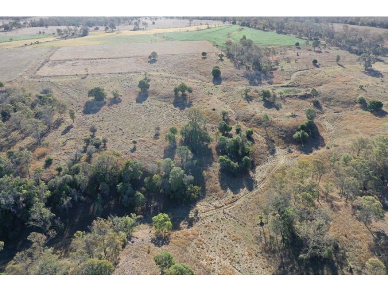 108 Thuns Road, Goombungee QLD 4354