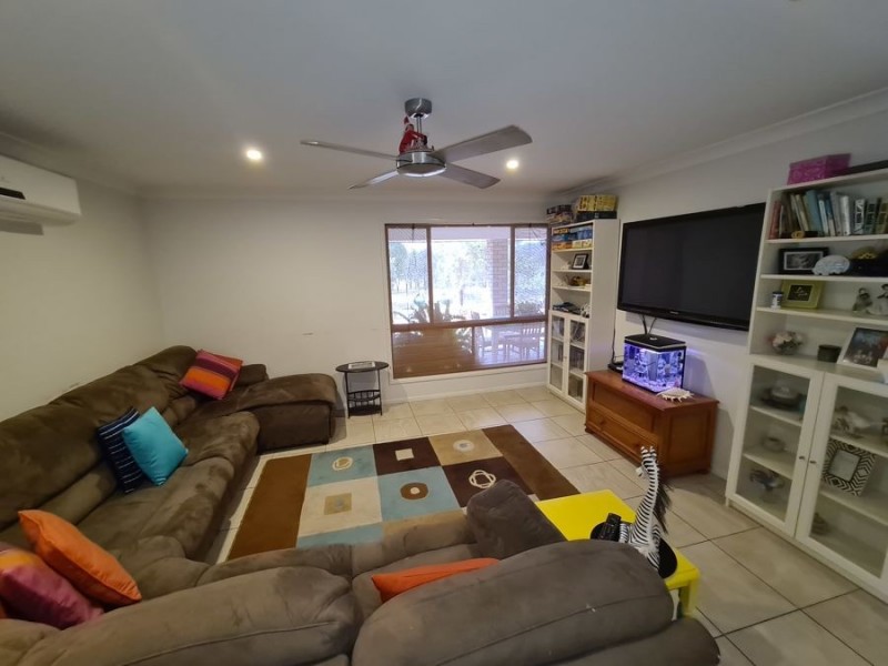 442 Emu Creek Road, Emu Creek QLD 4355