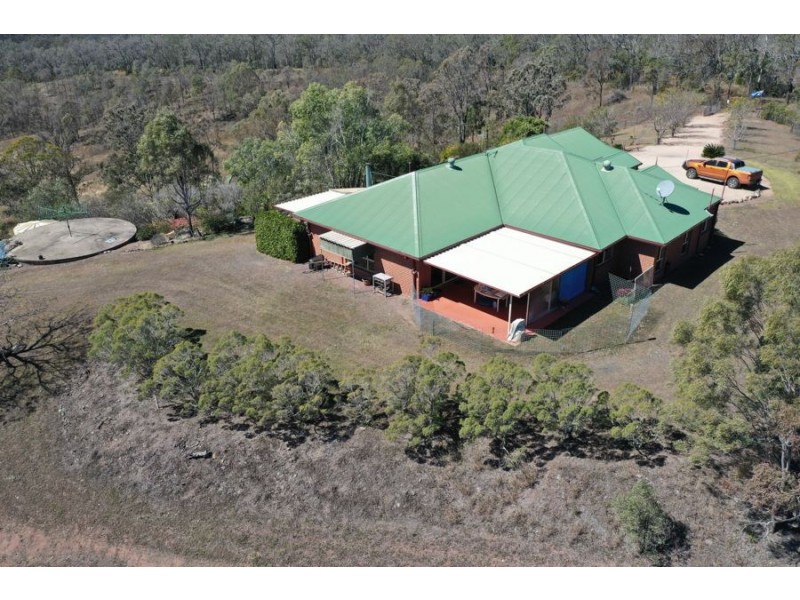 53 Fitch Rd, Crows Nest QLD 4355