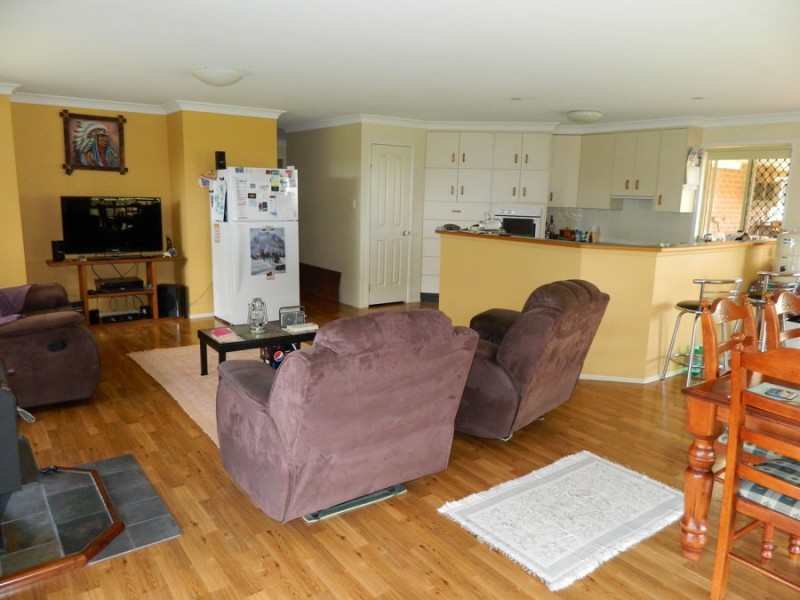 53 Fitch Rd, Crows Nest QLD 4355