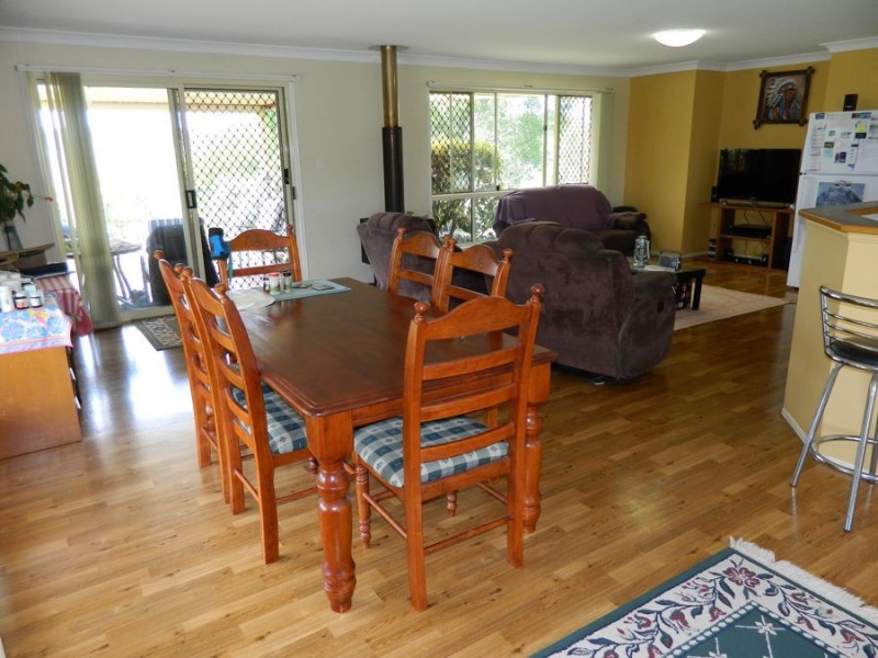 53 Fitch Rd, Crows Nest QLD 4355