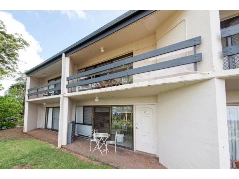 Unit 27, 2 Benjamin Street, Mount Lofty QLD 4350