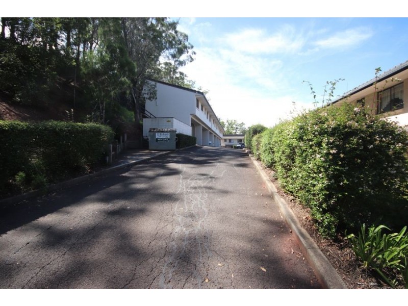 Unit 27, 2 Benjamin Street, Mount Lofty QLD 4350