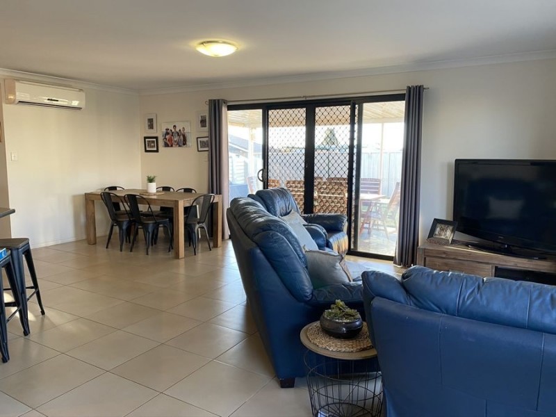 4 Debbie Court, Oakey QLD 4401