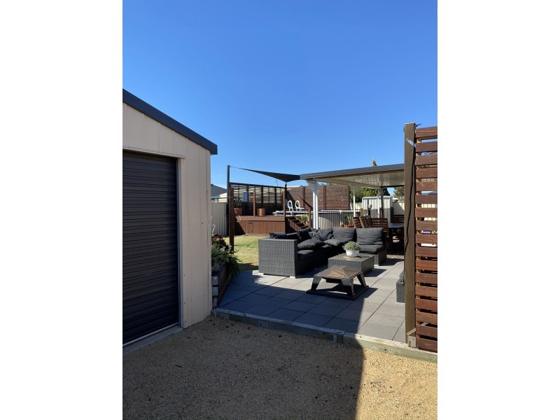 4 Debbie Court, Oakey QLD 4401